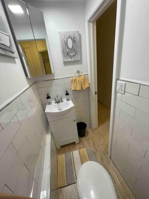 Modern Rental Brooklyn'S Hidden Gem New York Exterior photo